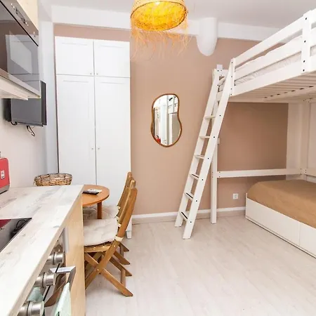 Seaside Tiny Treasure *