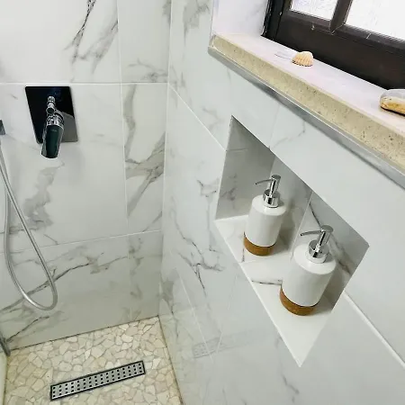 Seaside Tiny Treasure Vakantiehuis Armação de Pêra